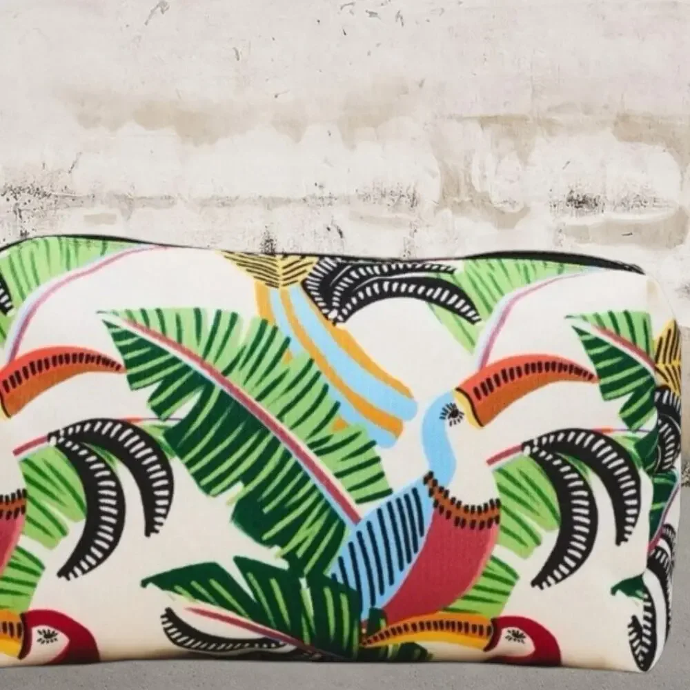 Farm Rio Tropical Toucan Big Pouch NWT